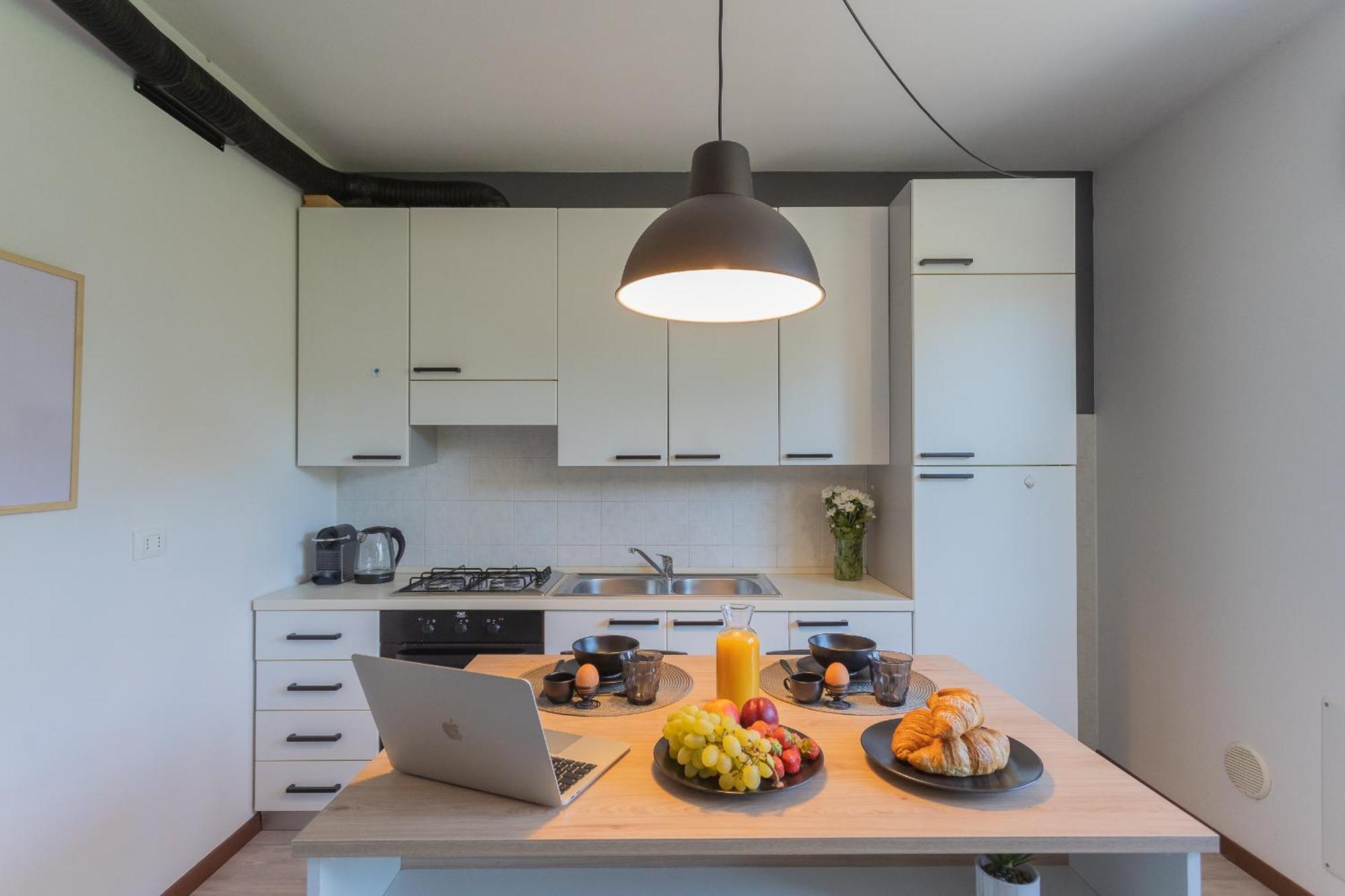 Black Loft Como By Rent All Como Eksteriør bilde