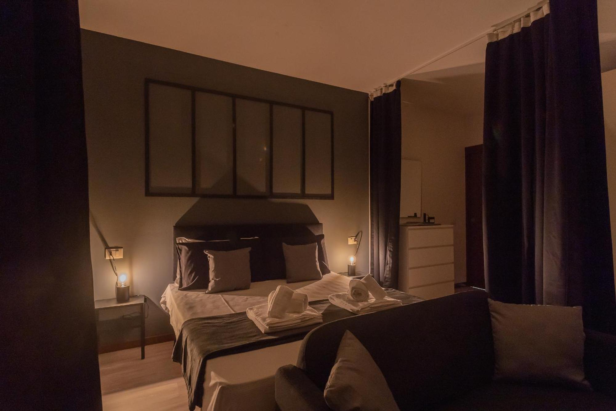 Black Loft Como By Rent All Como Eksteriør bilde